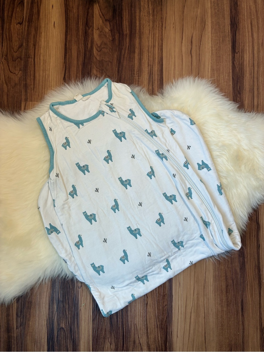 Kyte White Blue Llama Sleep Sack • 6/18M 0.5 TOG
